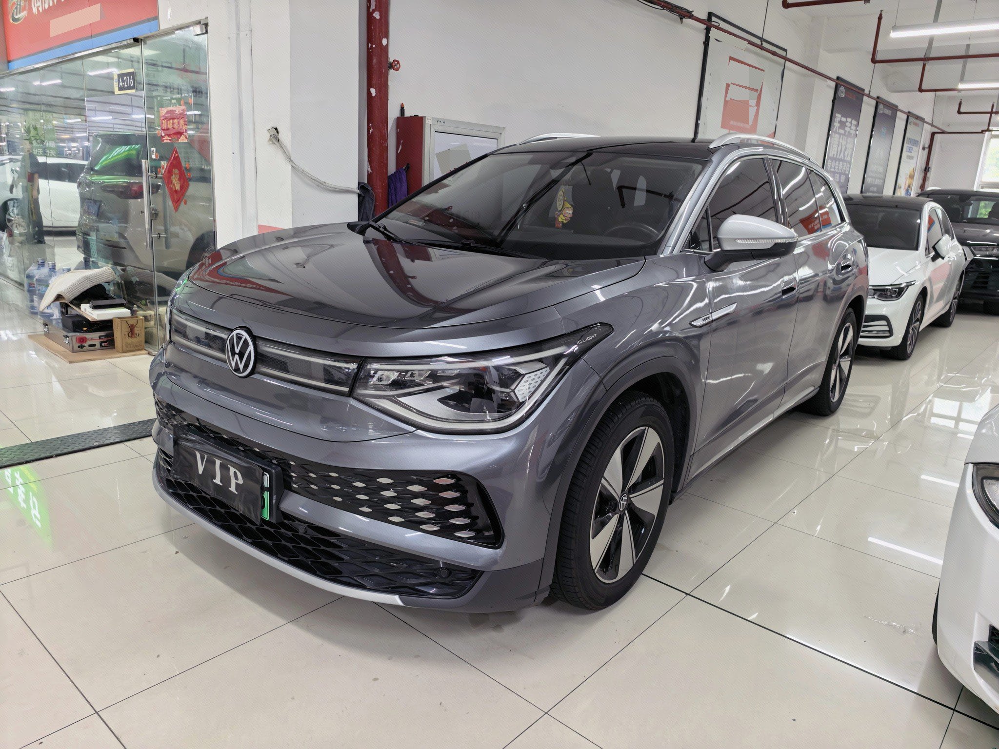 Volkswagen ID.6 X 2022 car image 