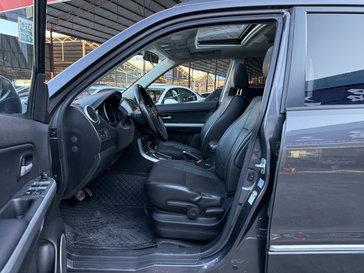 铃木 超级维特拉 2012 汽车图片 #7