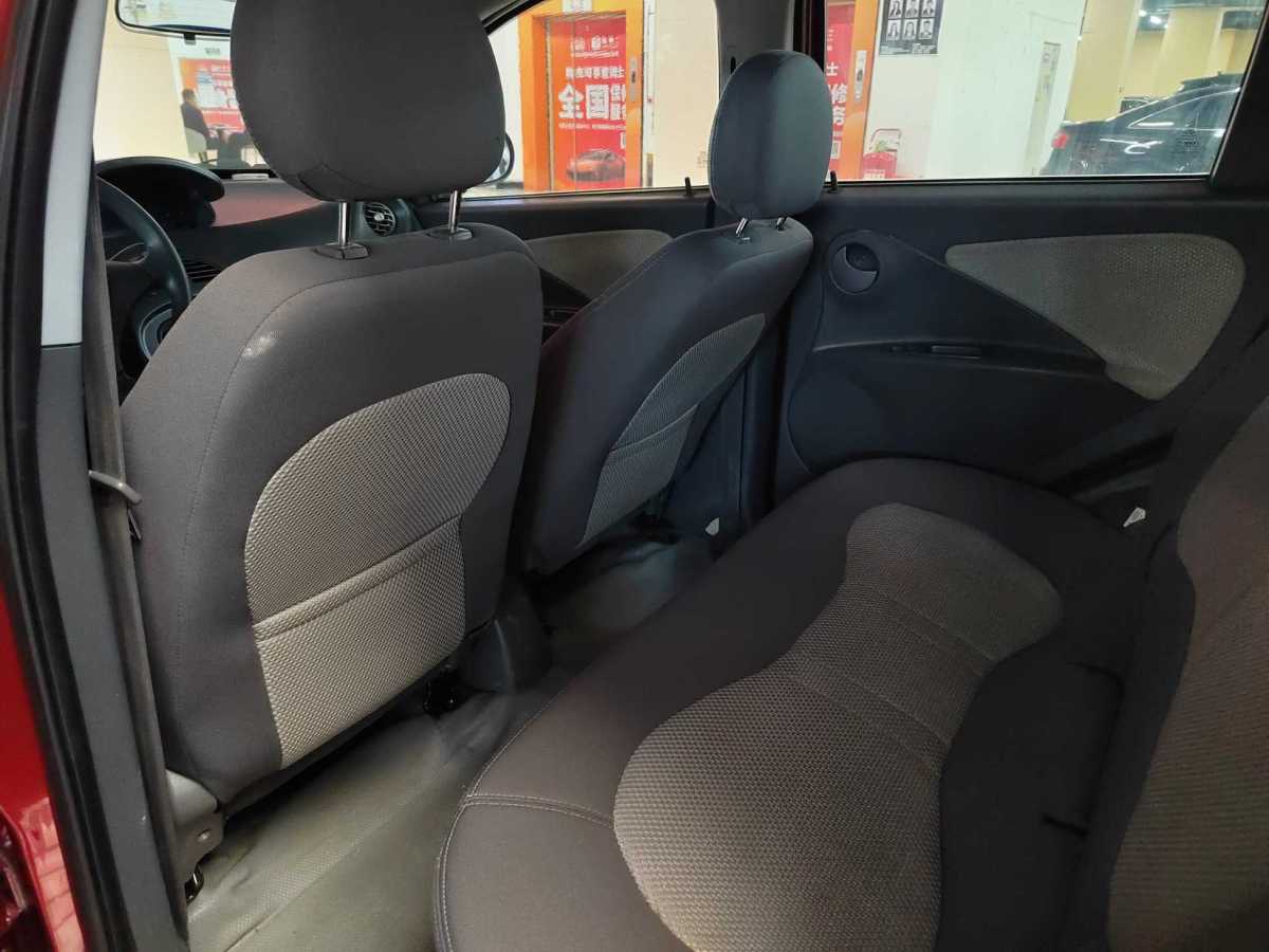 Chery X1 2013 car image #6