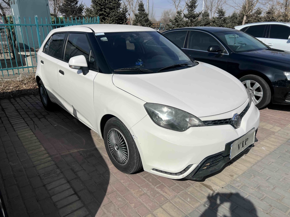 MG 3 2014 immagine di auto #2
