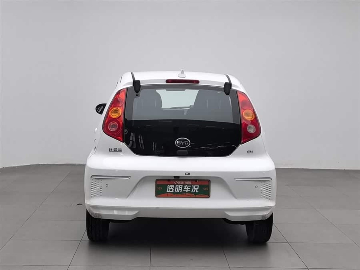 BYD e1 2020 #4 BYD e1 2020 صورة سيارة #4