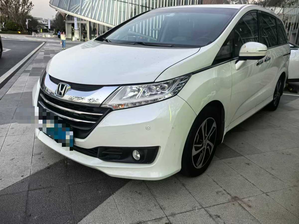 Honda ODYSSEY 2016 car image #2