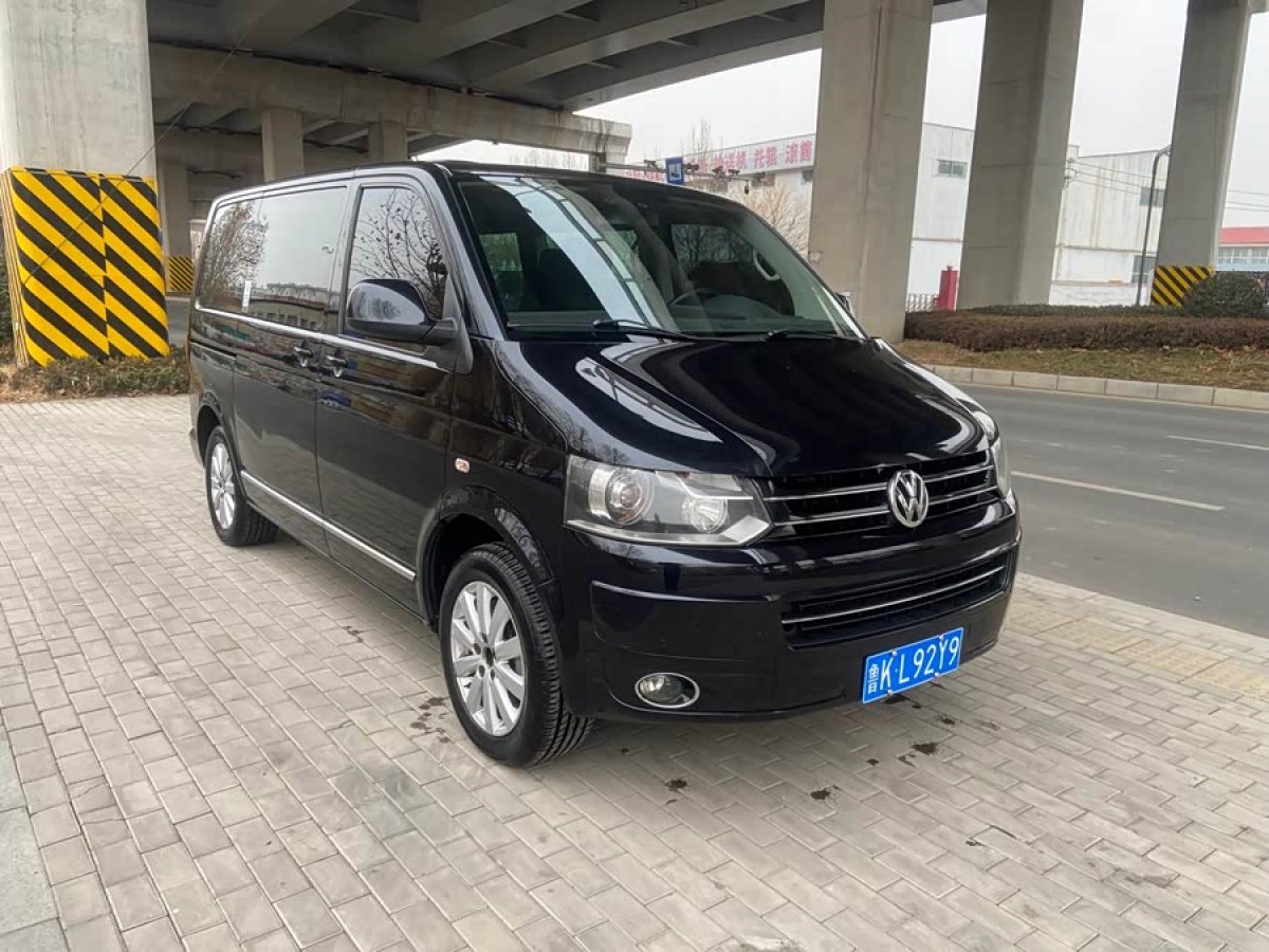 Volkswagen Multivan 2012 immagine di auto #4