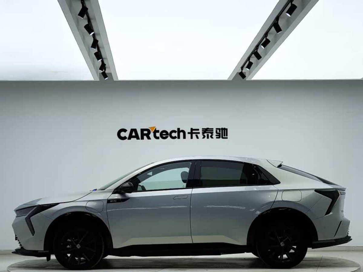 Honda e:NS2 2024 immagine di auto #3