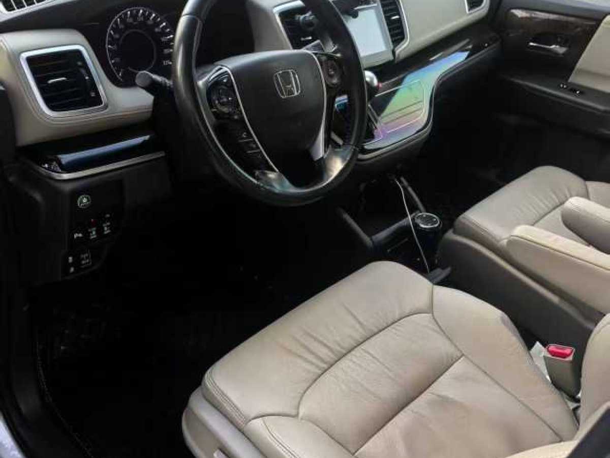 Honda ODYSSEY 2016 car image #3