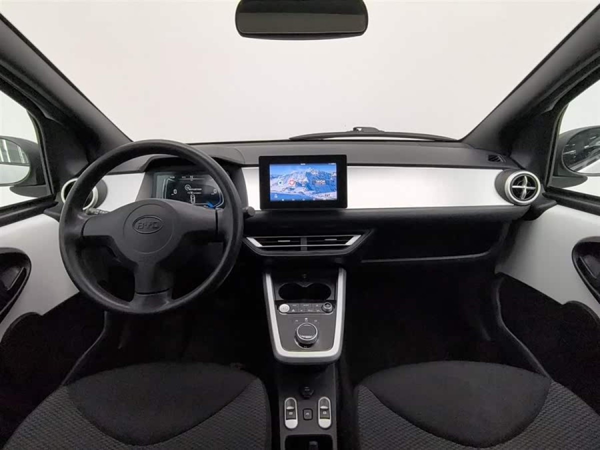 BYD e1 2020 #5 BYD e1 2020 صورة سيارة #5