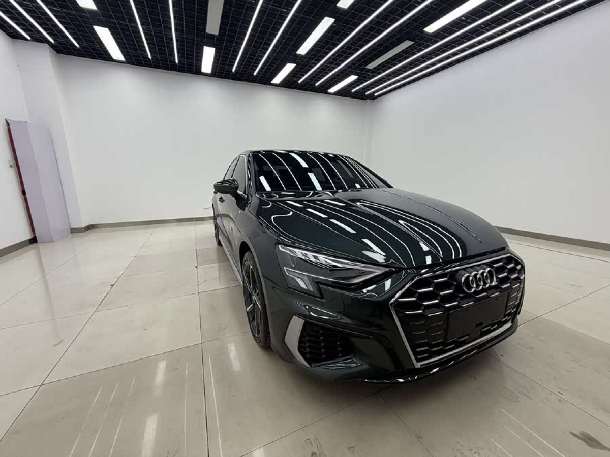 Audi 2022 car image #3