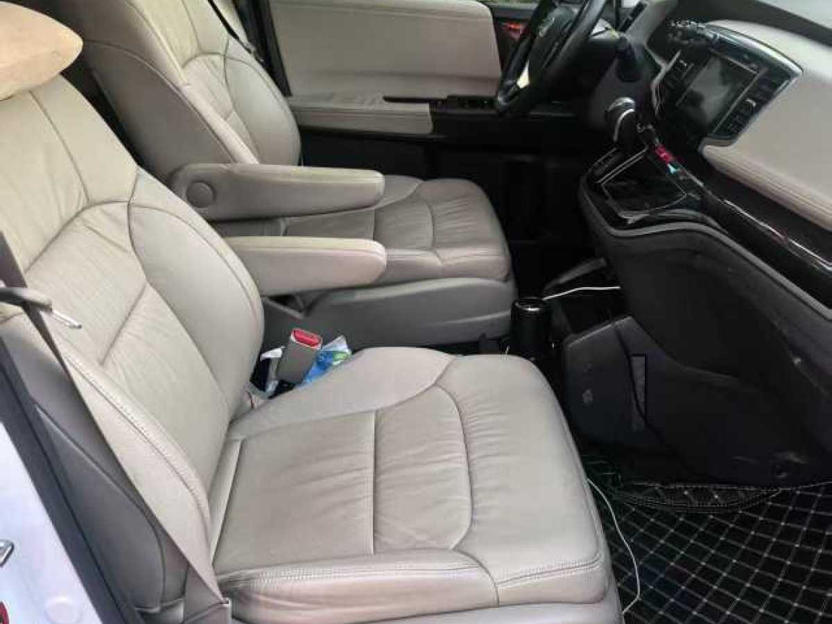 Honda ODYSSEY 2016 car image #4