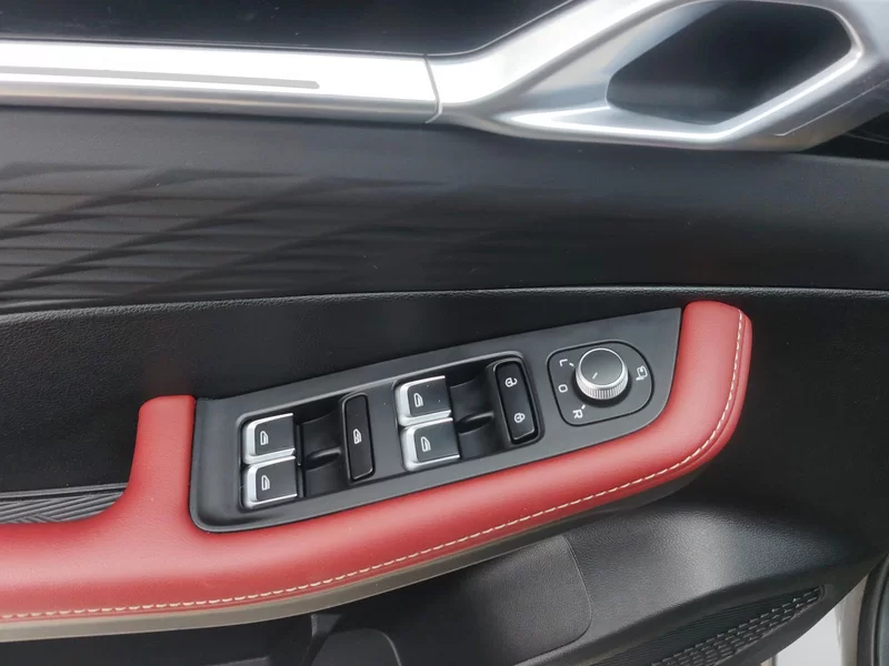 GEELY Coolray 2023 #10 GEELY Coolray 2023 car image #10