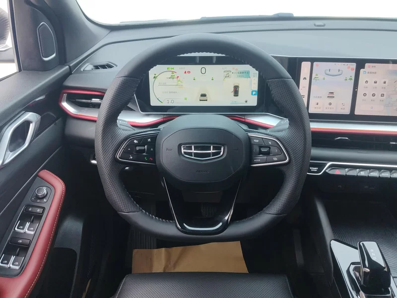 GEELY Coolray 2023 #14 GEELY Coolray 2023 car image #14