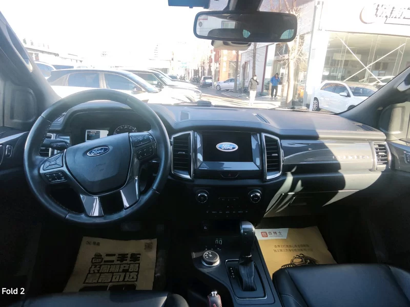 Ford Everest 2018 immagine di auto #9