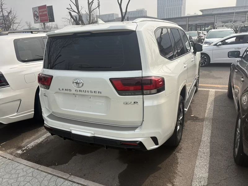 Toyota 2025 car image #7