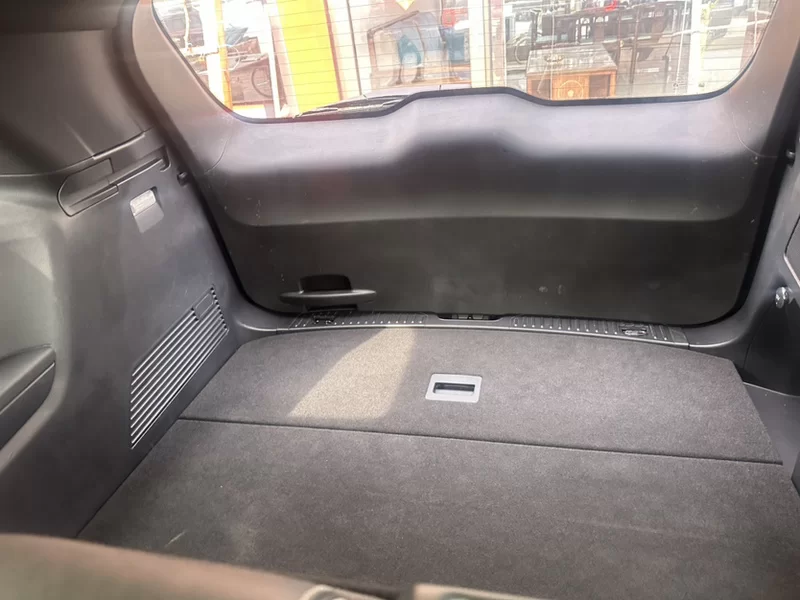 Ford Everest 2019 car image #9