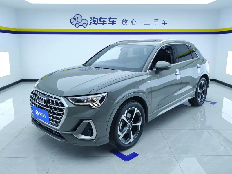 Audi Q3 2025 Audi Q3 2025 immagine di auto