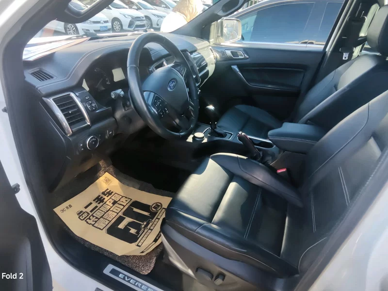 Ford Everest 2018 immagine di auto #5