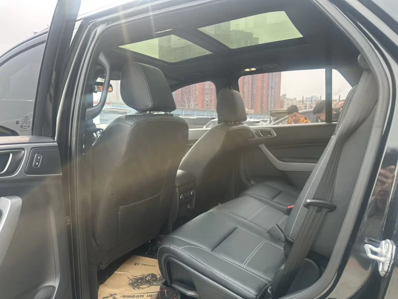 Ford Everest 2019 car image #7