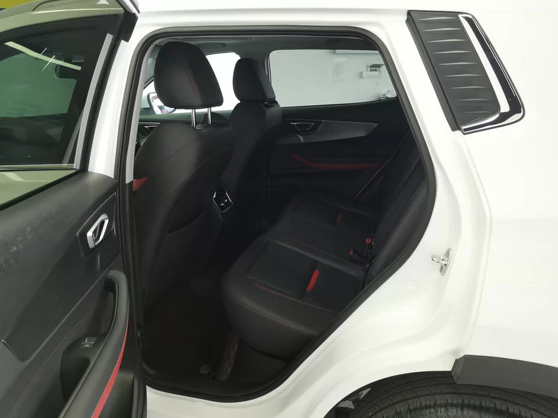 Chery Tiggo 5x 2023 car image #19