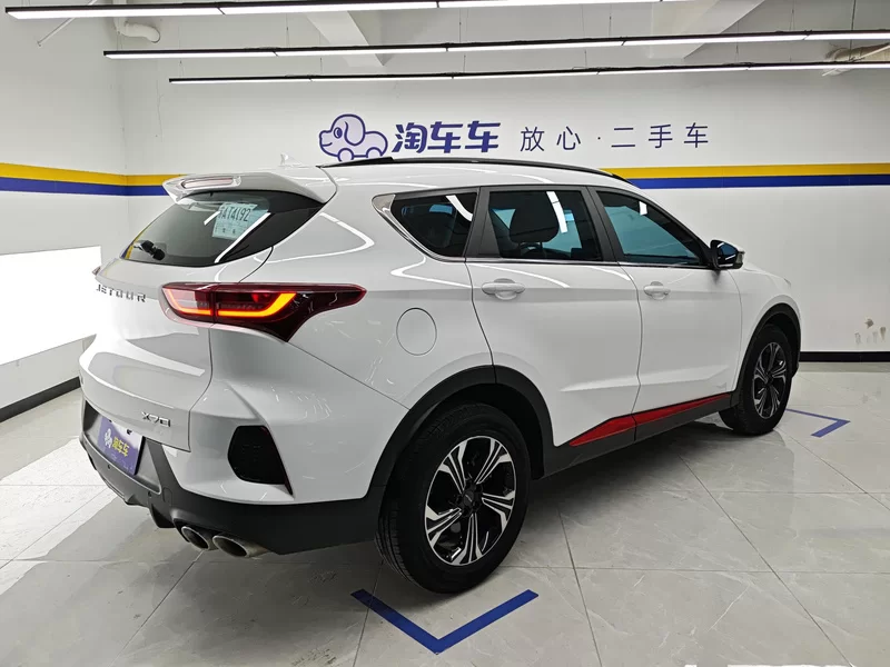Jetour X70 2023 car image #2