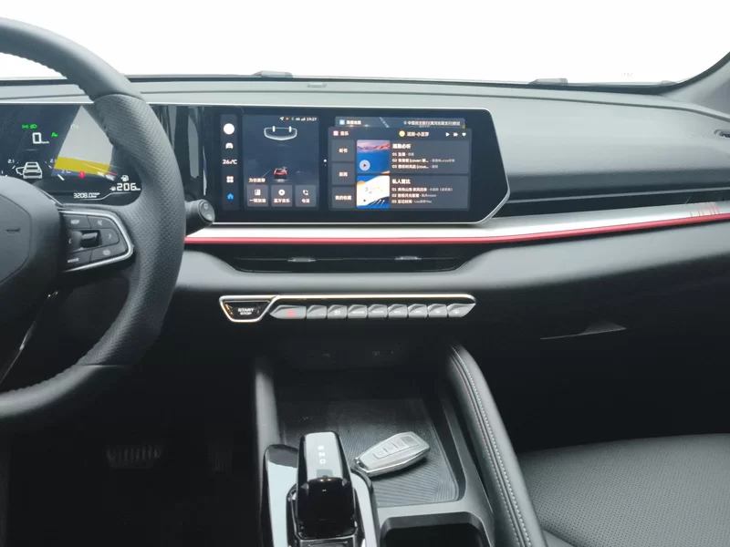 GEELY Coolray 2023 image de voiture #13