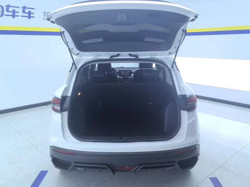 GEELY Coolray 2024 #20 GEELY Coolray 2024 immagine di auto #20