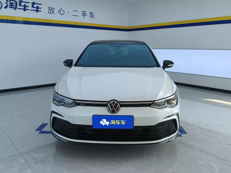 Volkswagen Golf 2024 #3 Volkswagen Golf 2024 صورة سيارة #3