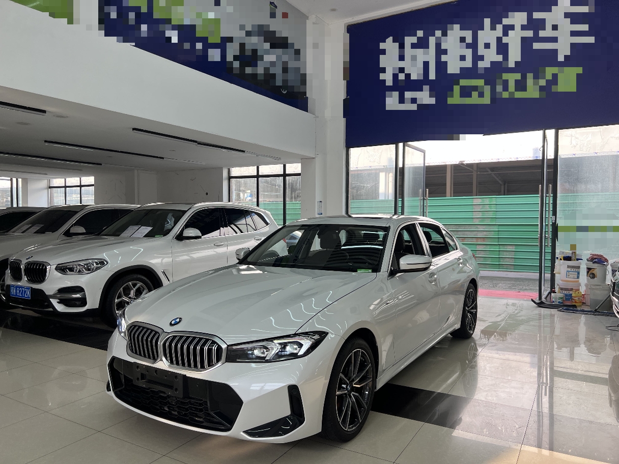 BMW 3 Series 2024 #2 BMW 3 Series 2024 car image #2