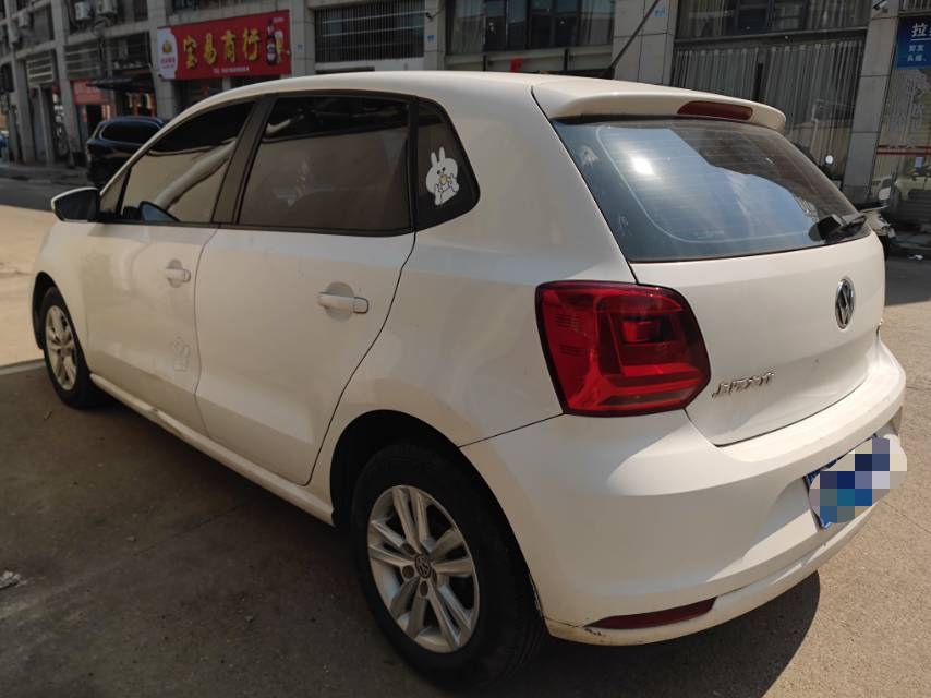 Volkswagen Polo 2018 car image #5