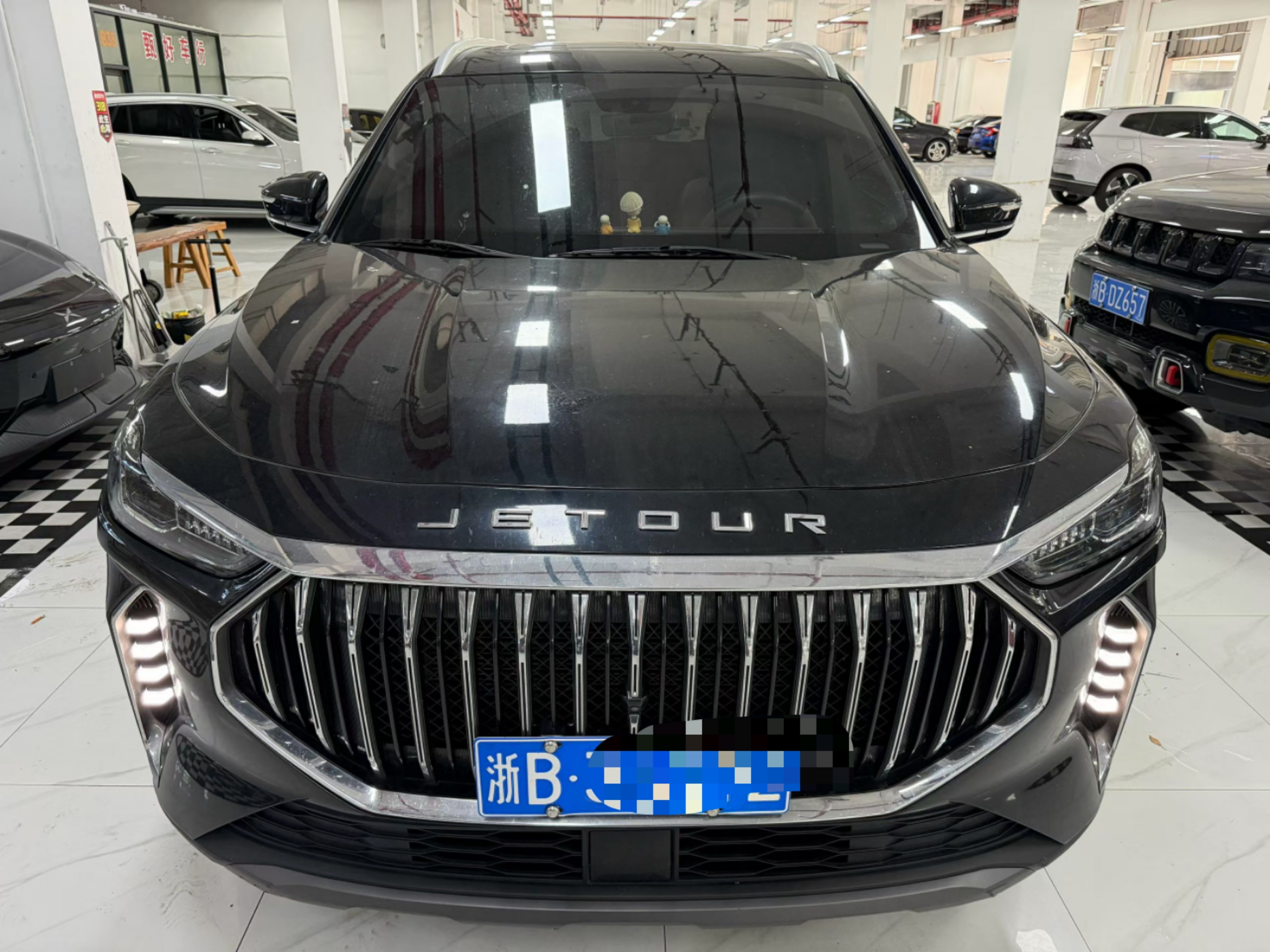Jetour X70 PLUS 2022 car image #4