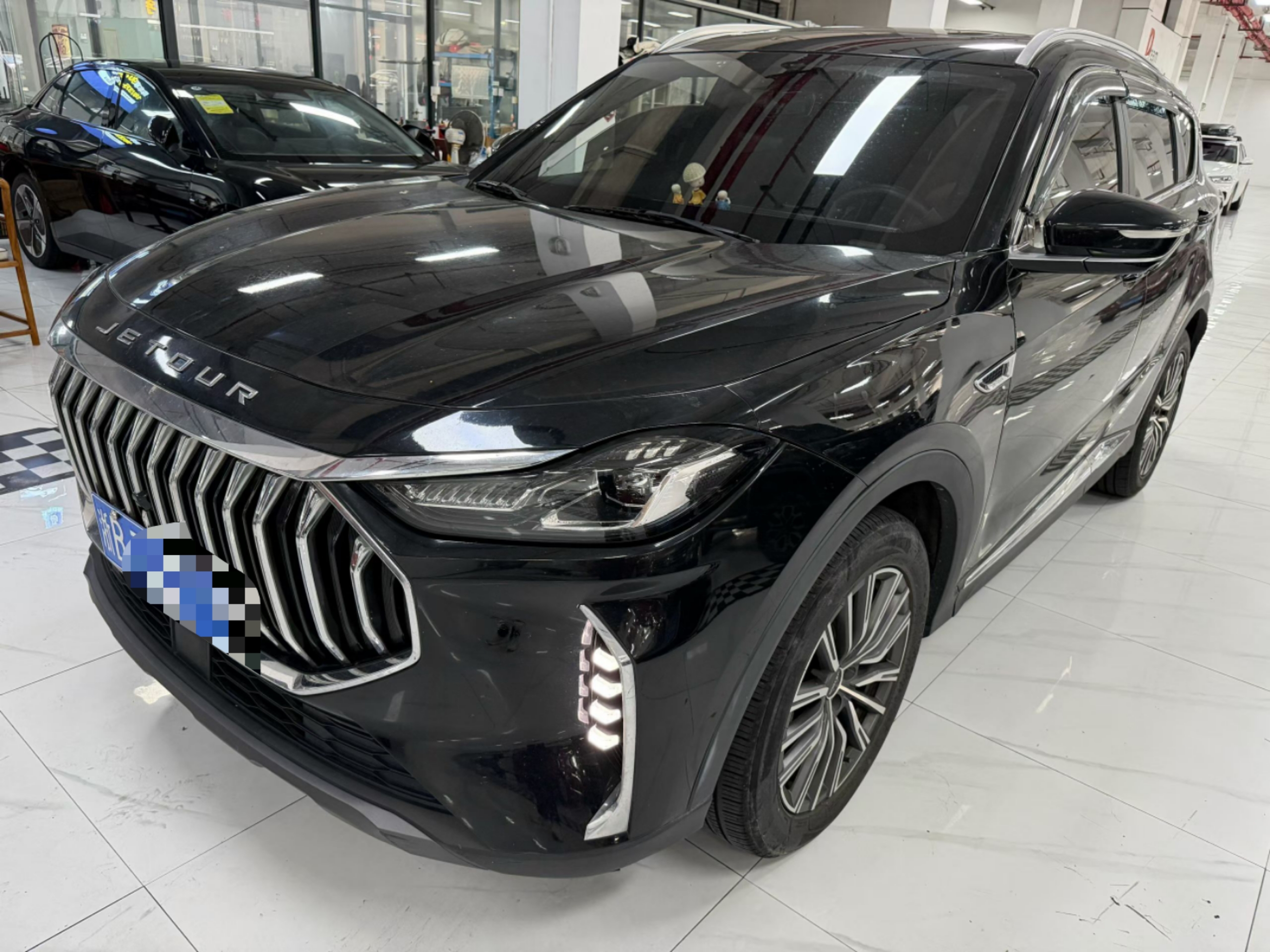 Jetour X70 PLUS 2022 car image #2