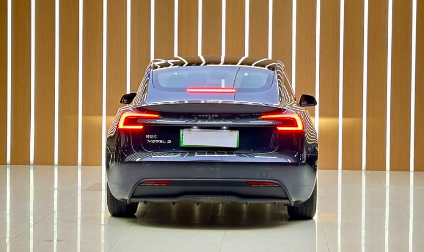 2024 immagine di auto #7