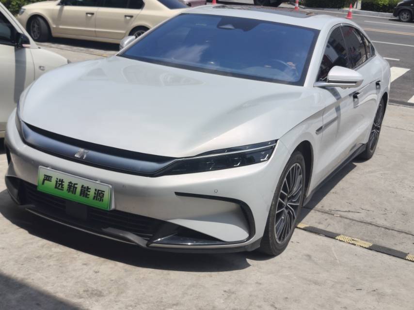 BYD Han 2024 car image #2