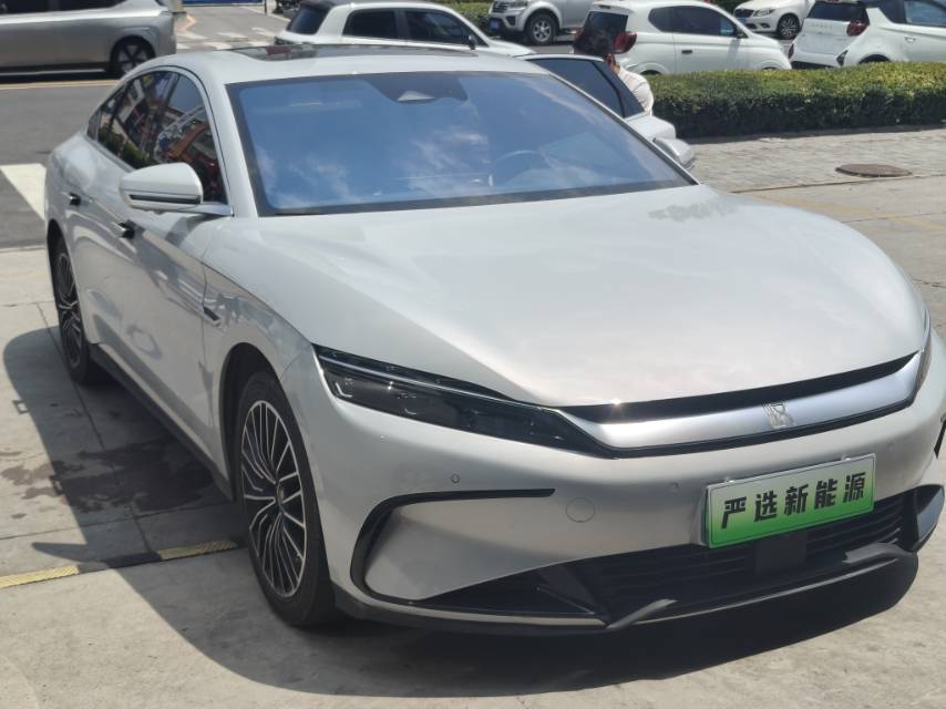 BYD Han 2024 car image #5