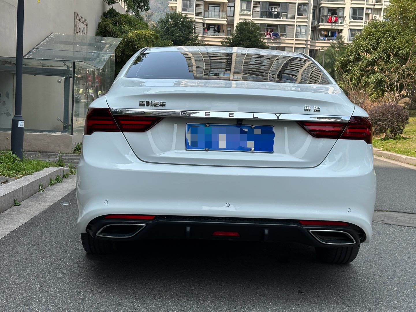 GEELY Binray 2021 car image #10