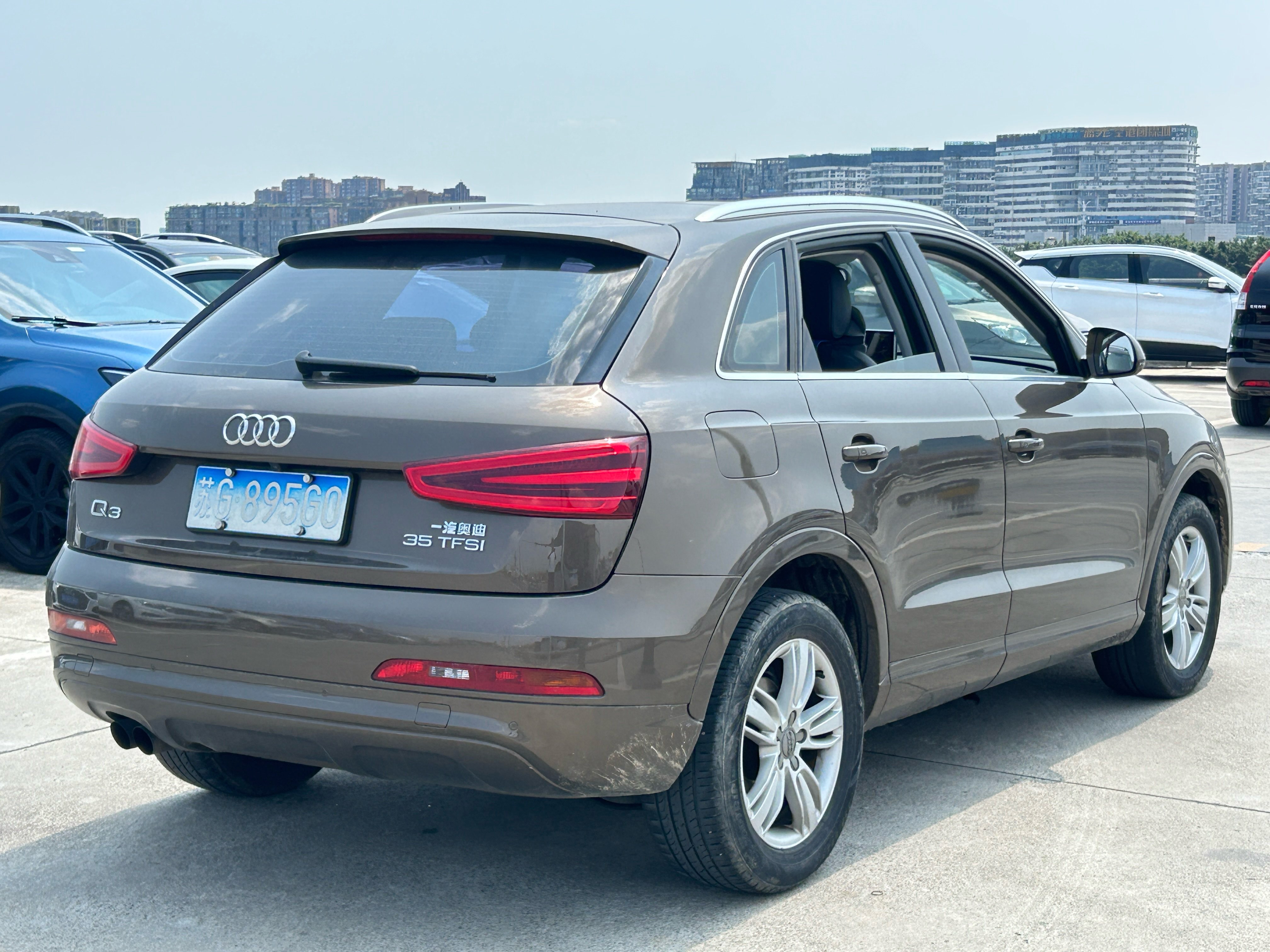 Audi Q3 2014 #6 Audi Q3 2014 car image #6