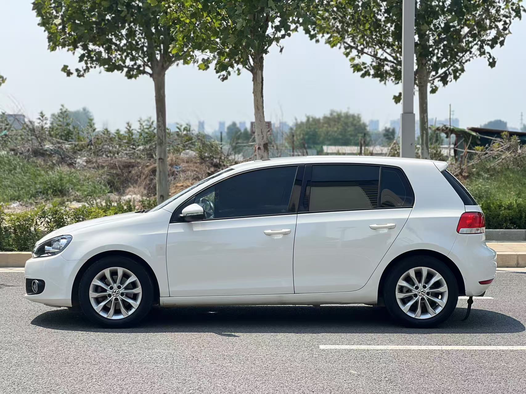 Volkswagen Golf 2012 #6 Volkswagen Golf 2012 car image #6