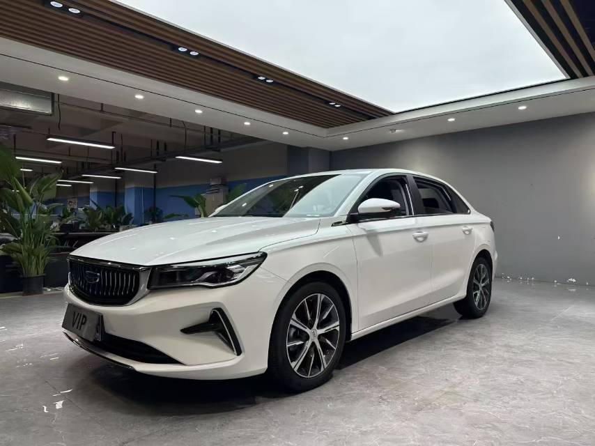 GEELY Emgrand 2022 #2 GEELY Emgrand 2022 car image #2