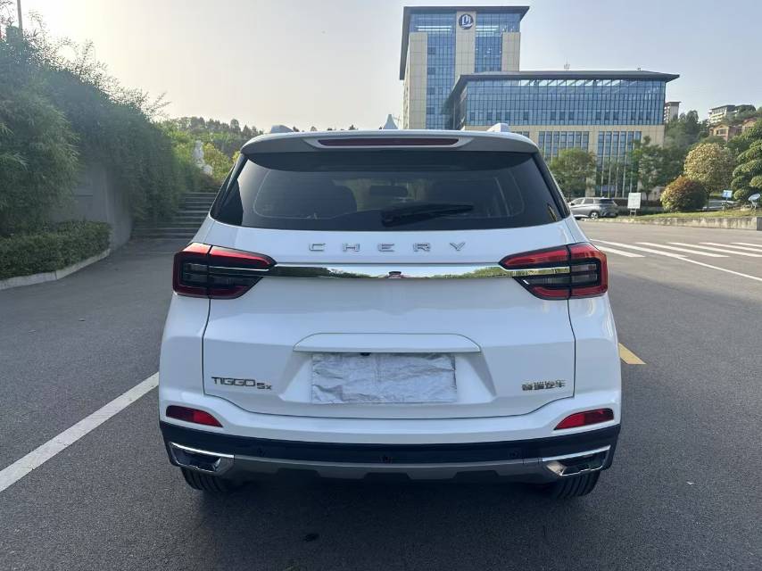 2021 car image #11