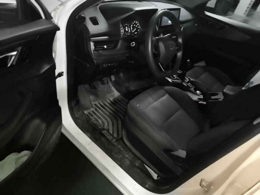 2021 car image #5