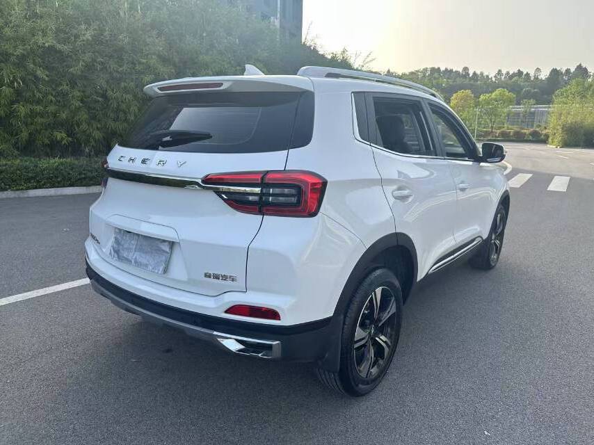 2021 car image #12