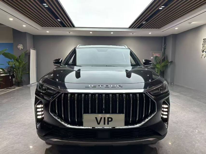 Jetour X70 PLUS 2023 car image #3