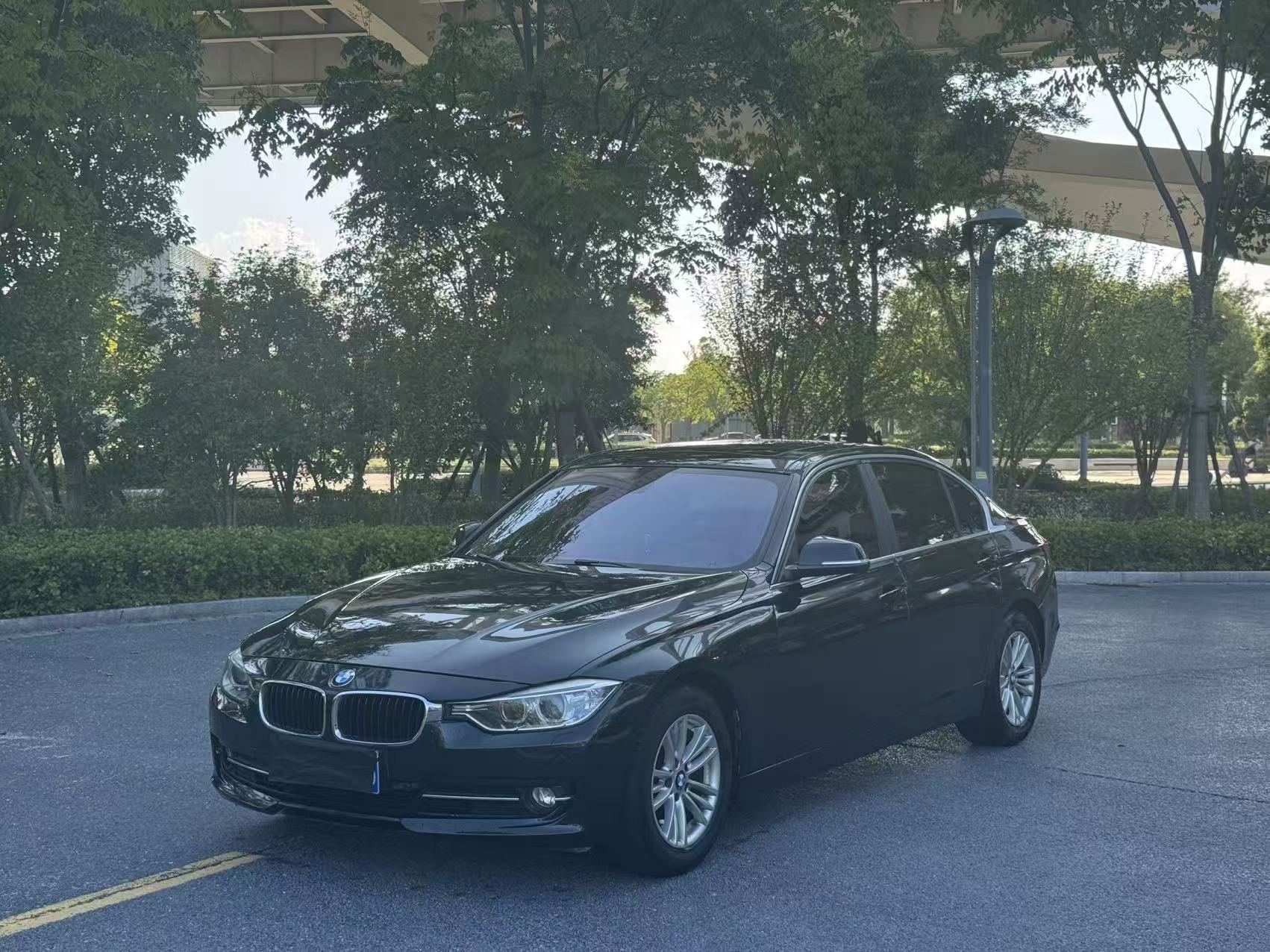 BMW 3 Series 2015 car image 
