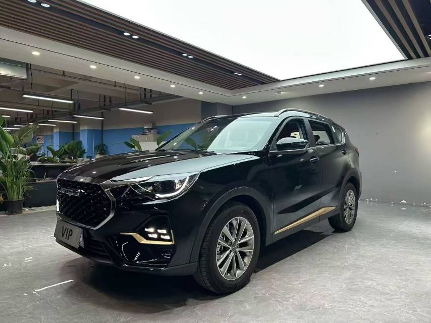 Jetour X70 PLUS 2024 car image #2
