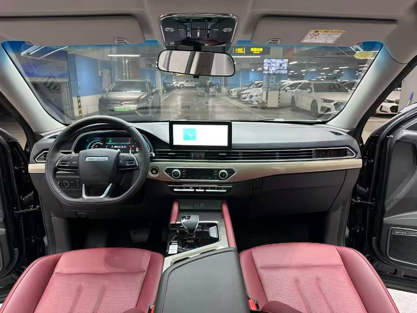 Jetour X70 PLUS 2024 car image #6