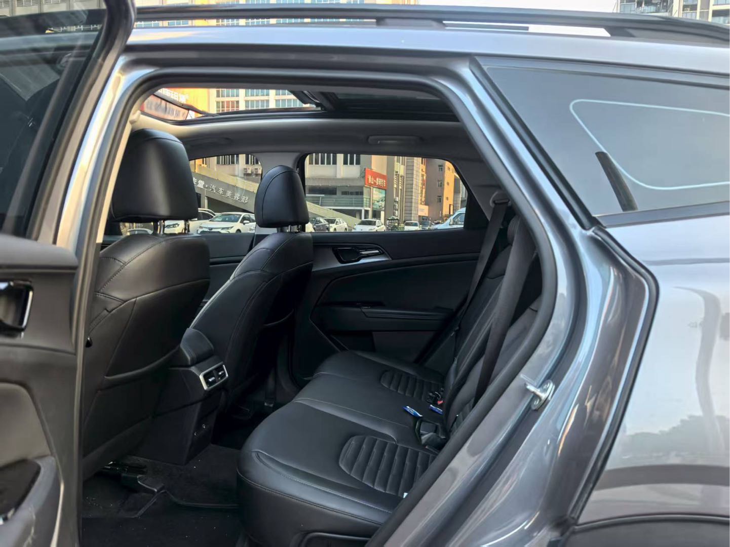Kia Sportage 2024 car image #7