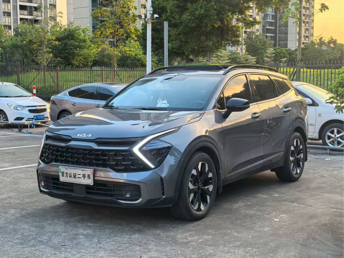 Kia Sportage 2024 car image #2