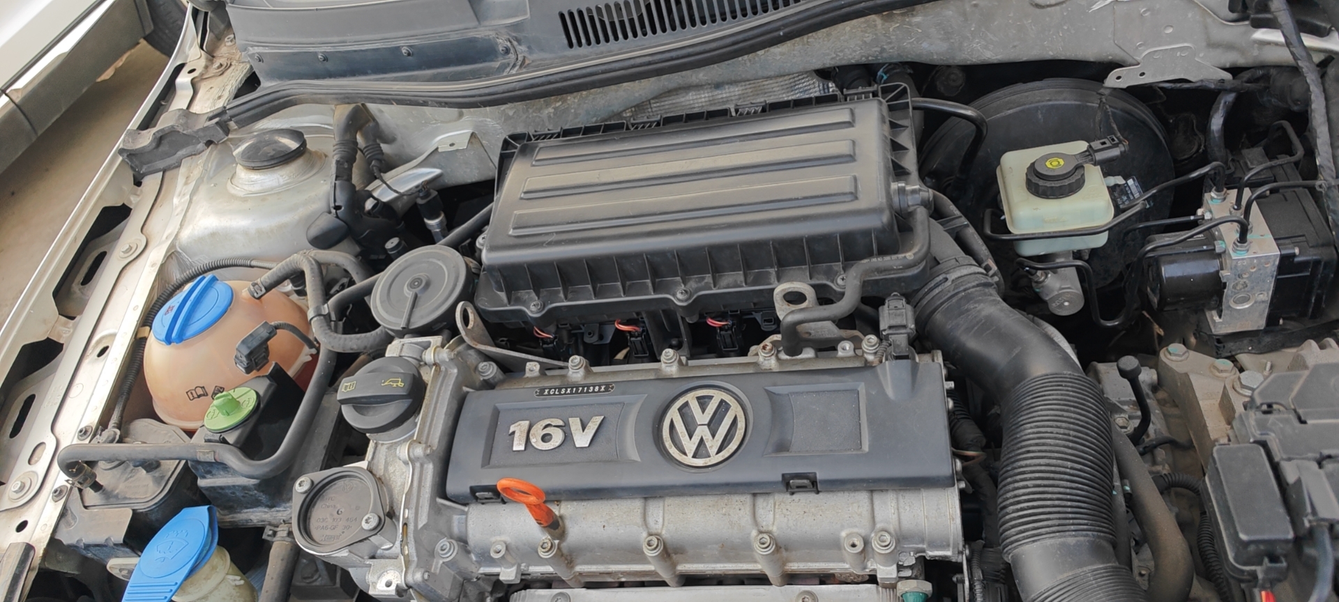 Volkswagen Bora 2015 #9 Volkswagen Bora 2015 car image #9