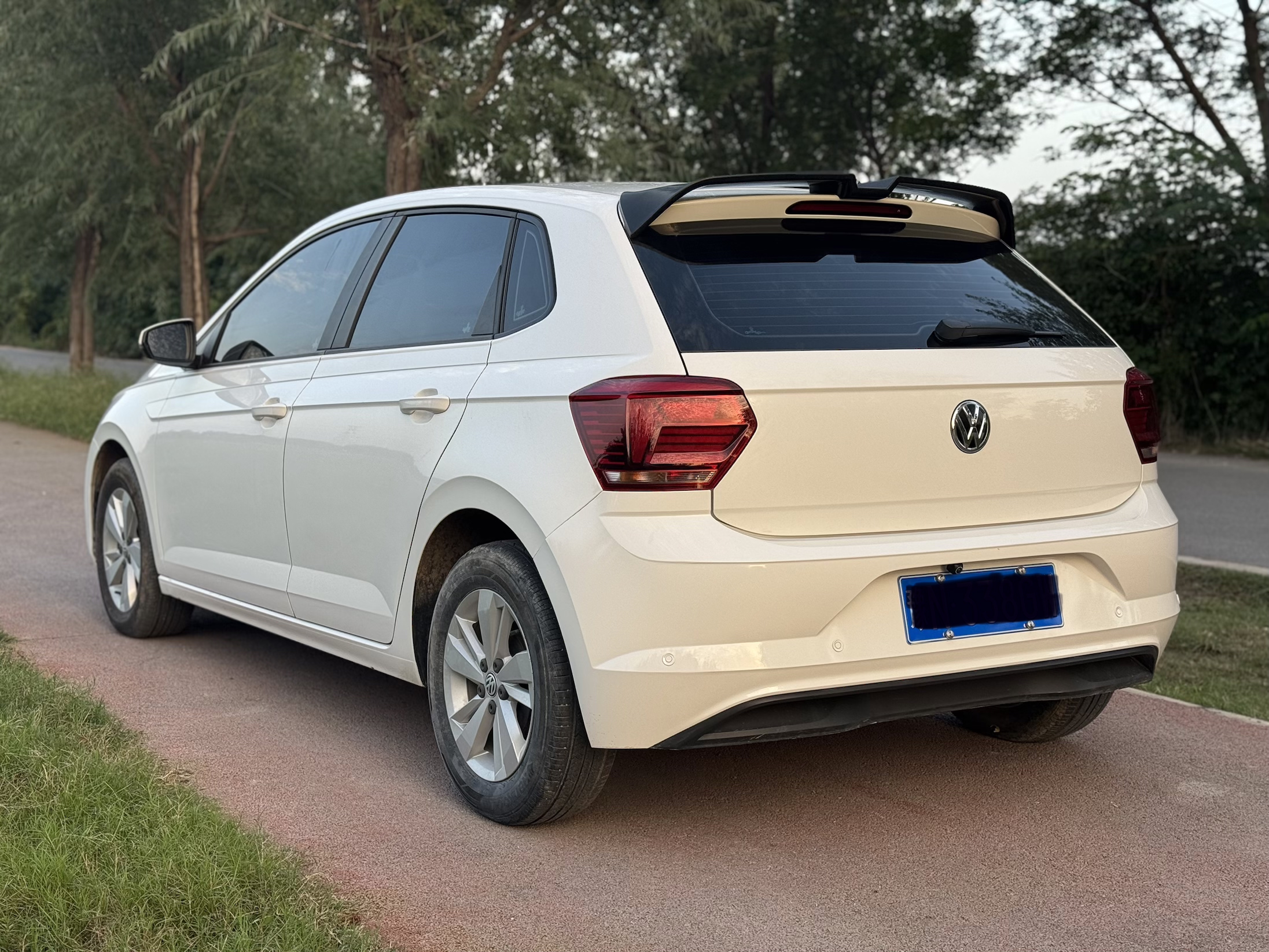 Volkswagen Polo 2020 car image #10