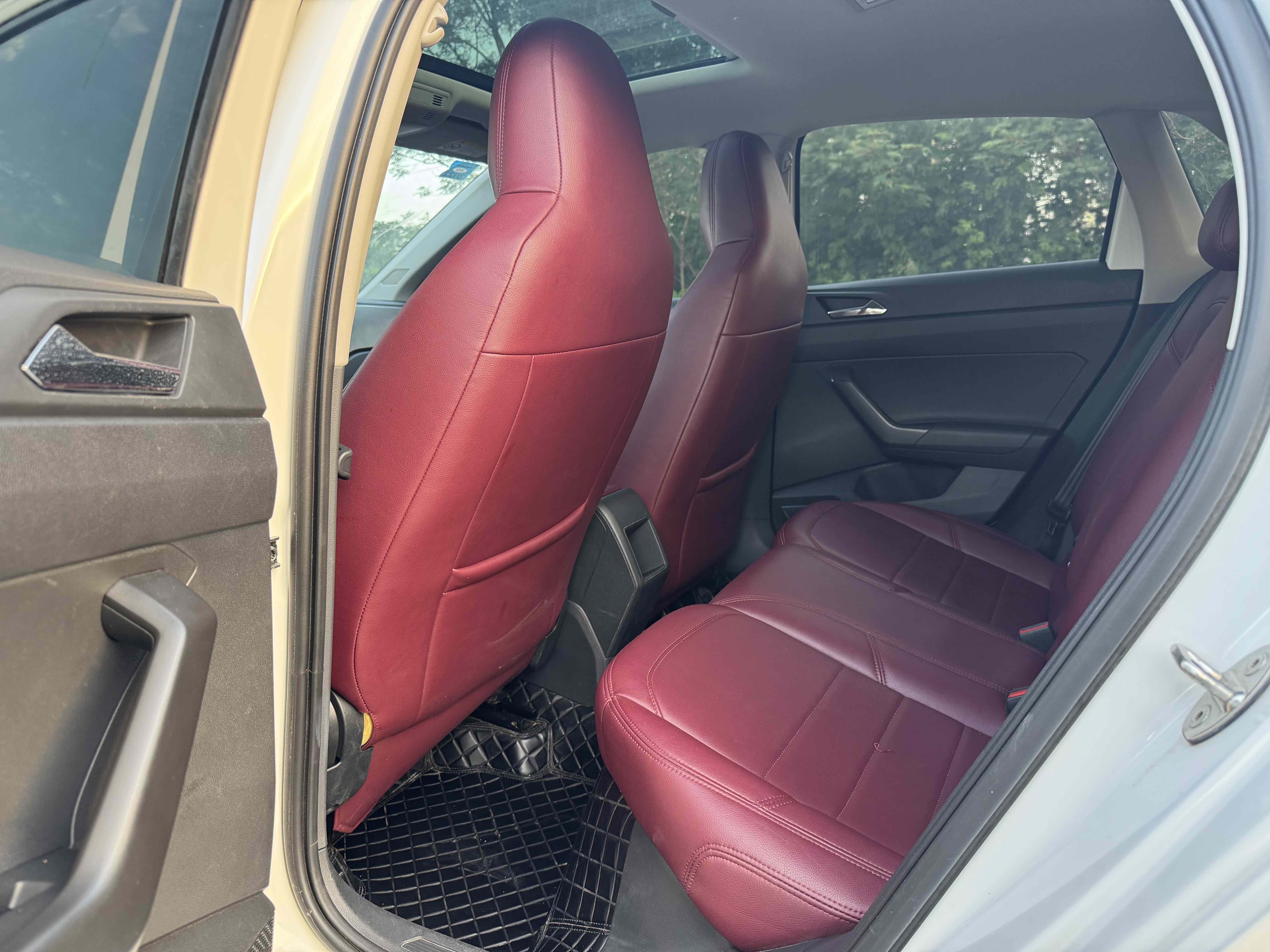 Volkswagen Polo 2020 car image #7