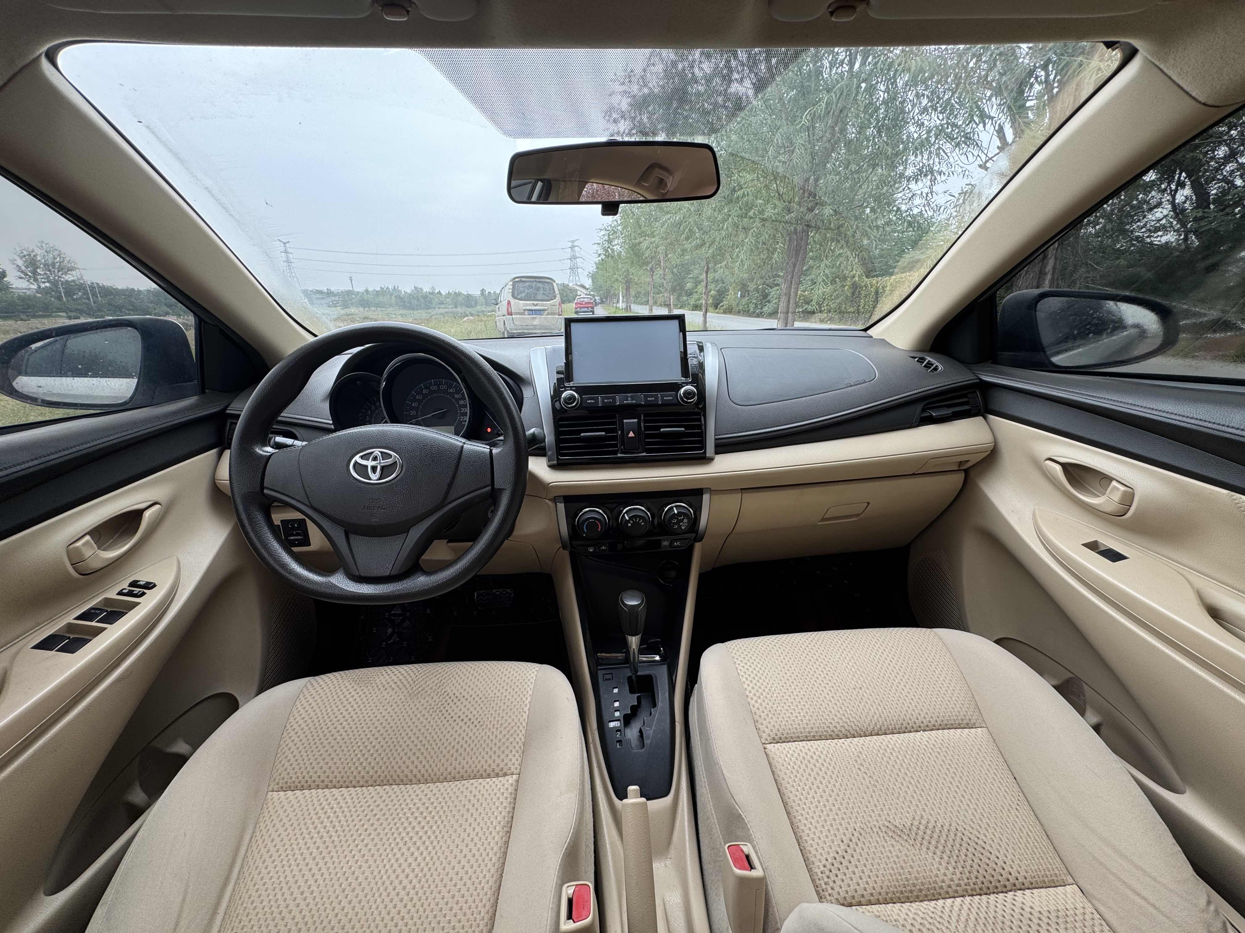 Toyota Vios 2015 #11 Toyota Vios 2015 car image #11