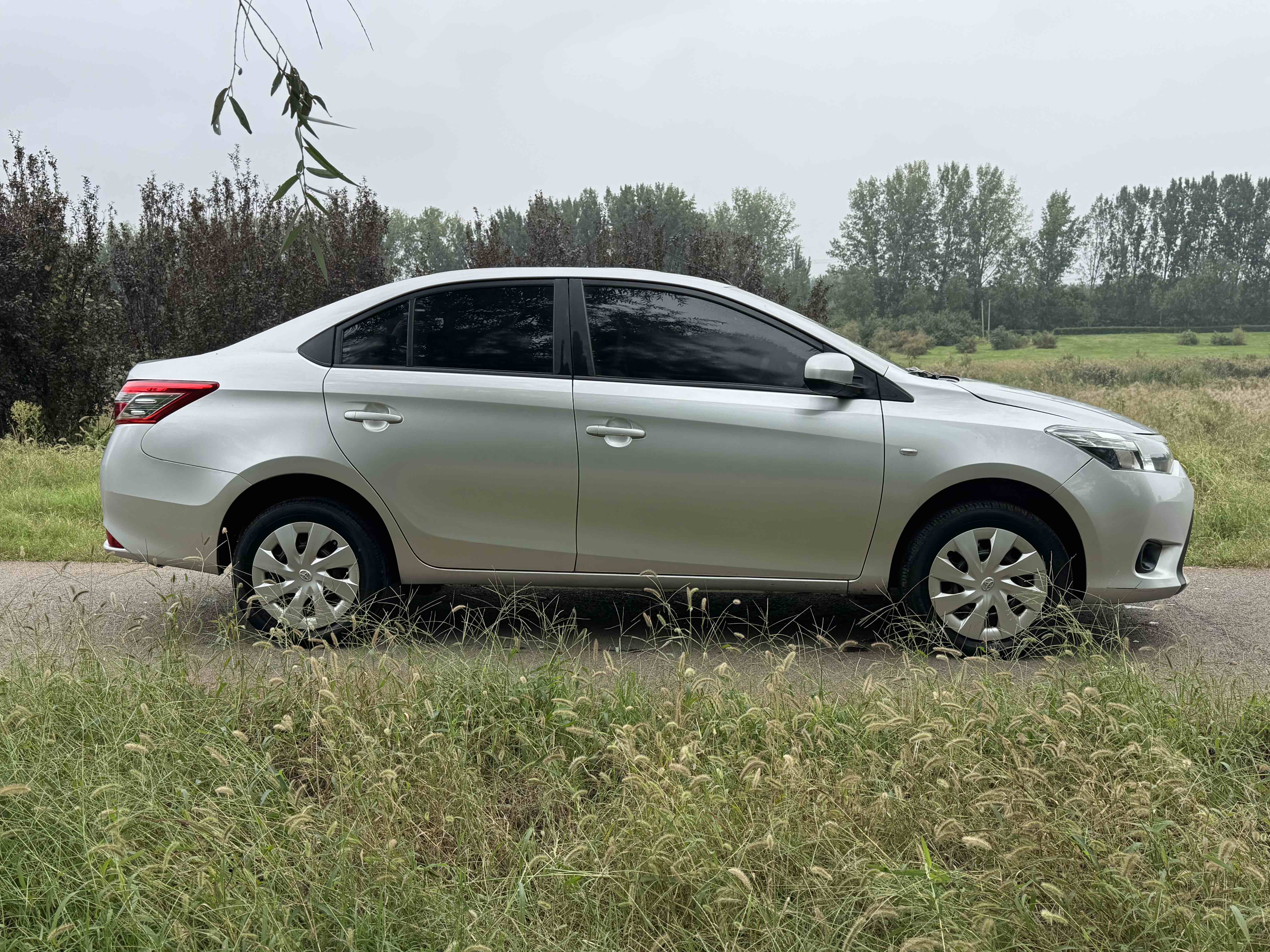 Toyota Vios 2015 #6 Toyota Vios 2015 car image #6